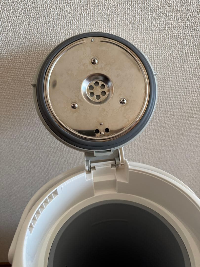 2021年製 象印 スチーム式加湿器 ホワイト EE-RQ50-WA