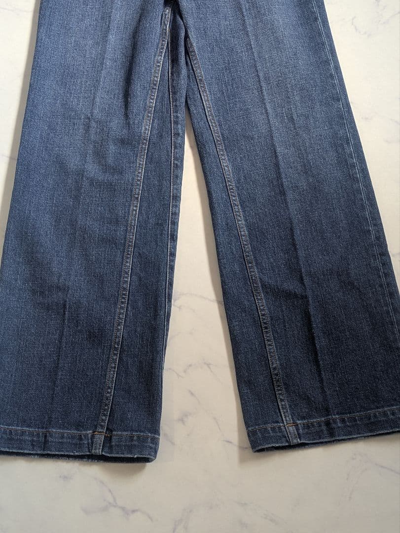 タグつき RED CARD TOKYO 23区 デニム ワイド パンツ