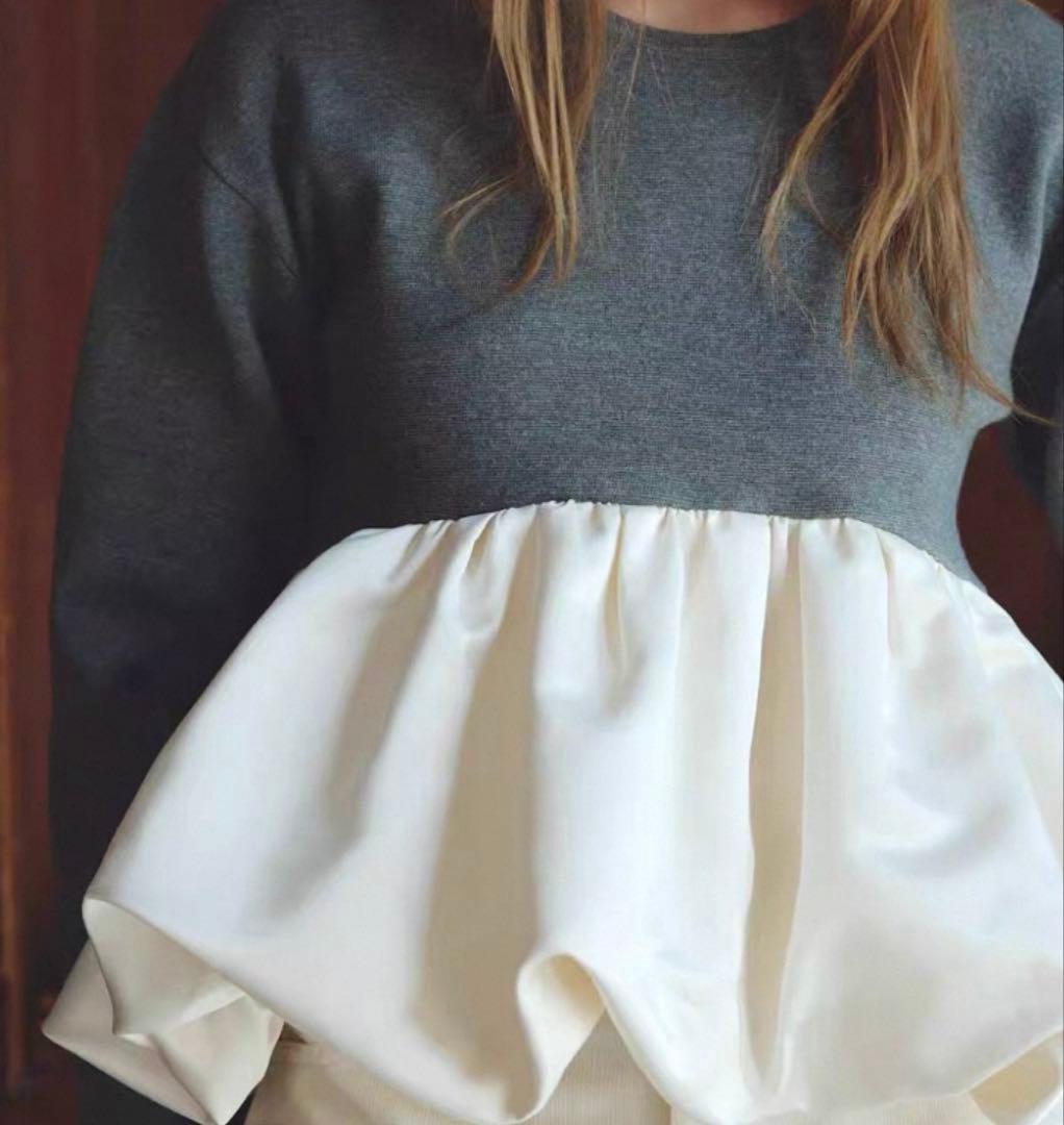 みみ　Tニット グレーＭ