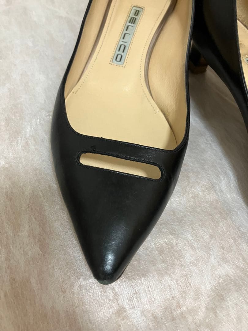 PELLICO ブラック ポインテッドトゥ