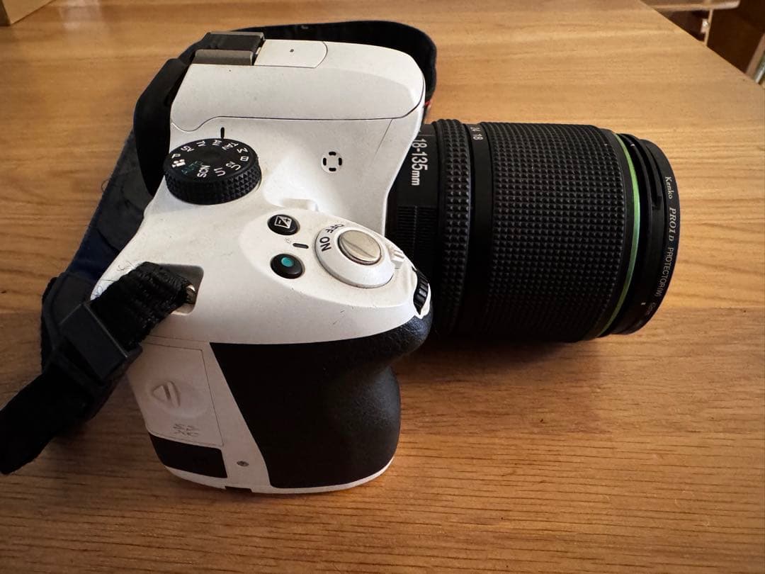 PENTAX K-50 18-135mm レンズ　ホワイト