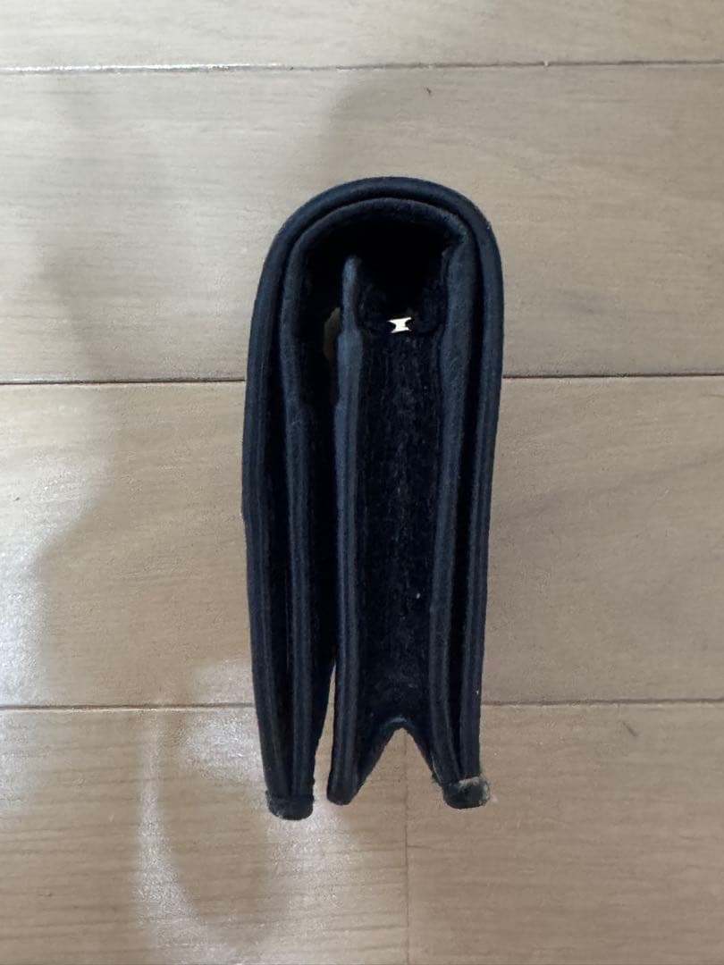 GUCCI 二つ折り財布