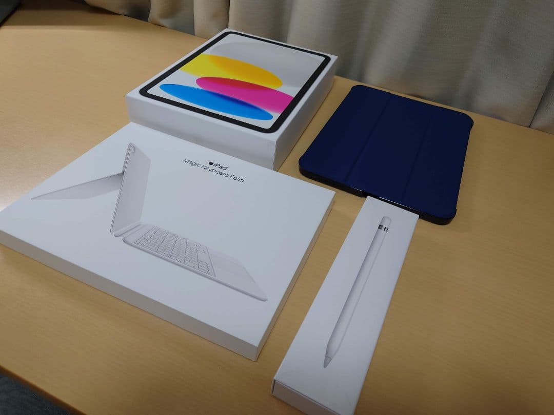 iPad　第10世代　WiFi　Magic Keyboard Pencilセット