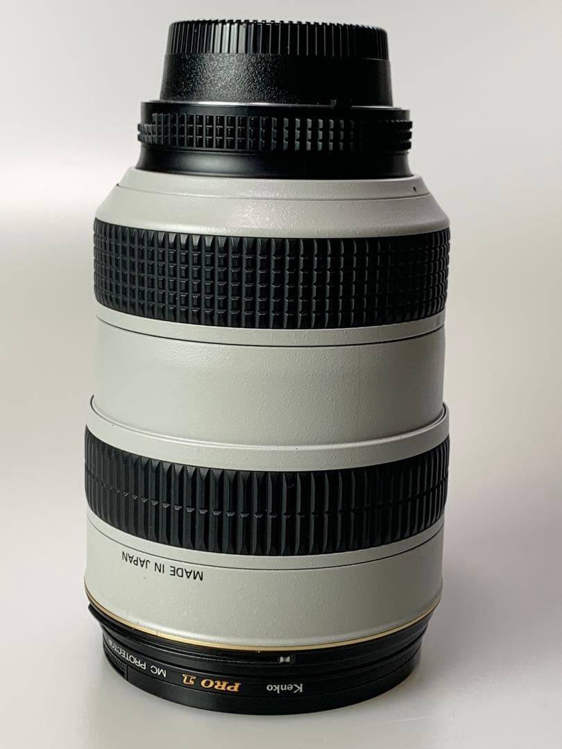 Nikon F5, f2.8 28mm-70mm, 80mm-200mm セット