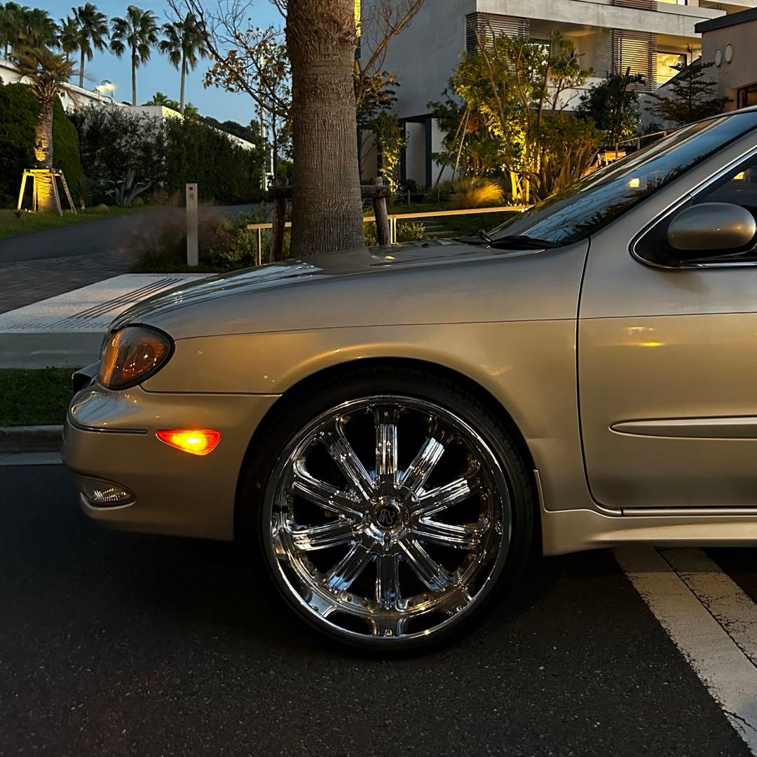 TIS10 22インチ バリ山