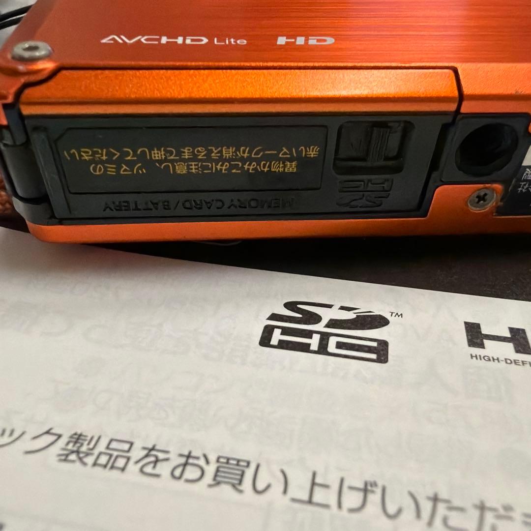 デジタルカメラ LUMIX DMC-FT1