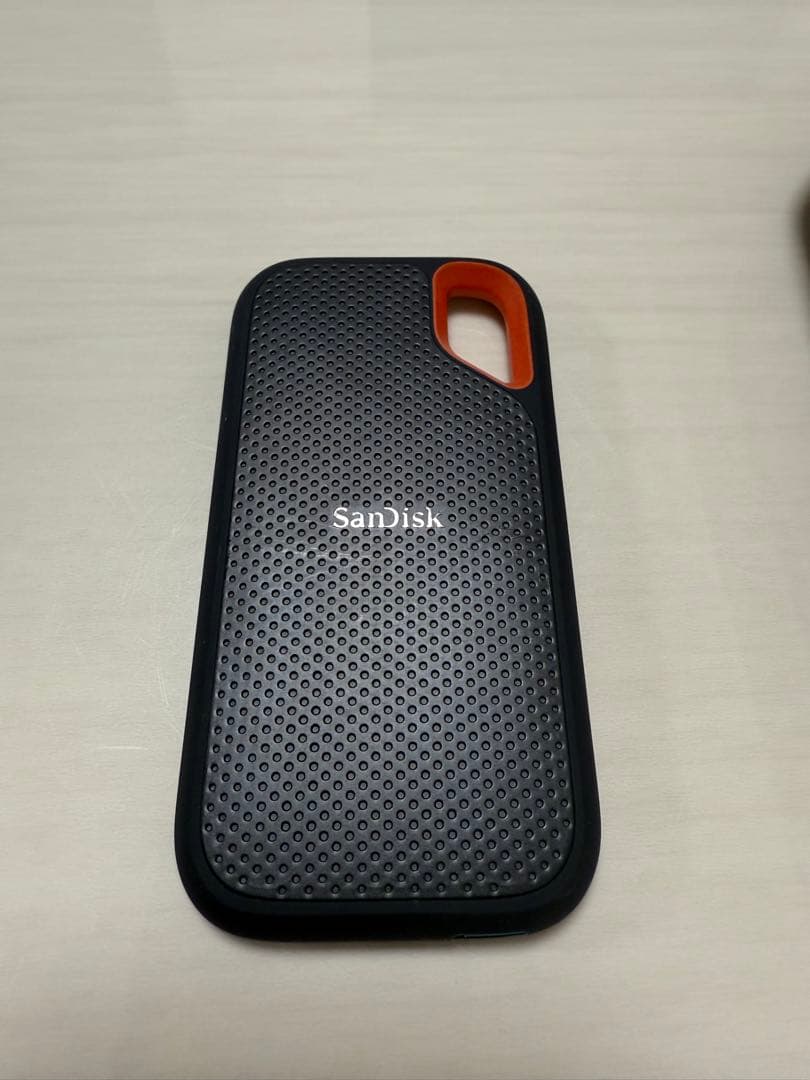SanDisk Extreme Portable SSD 2TB 中古