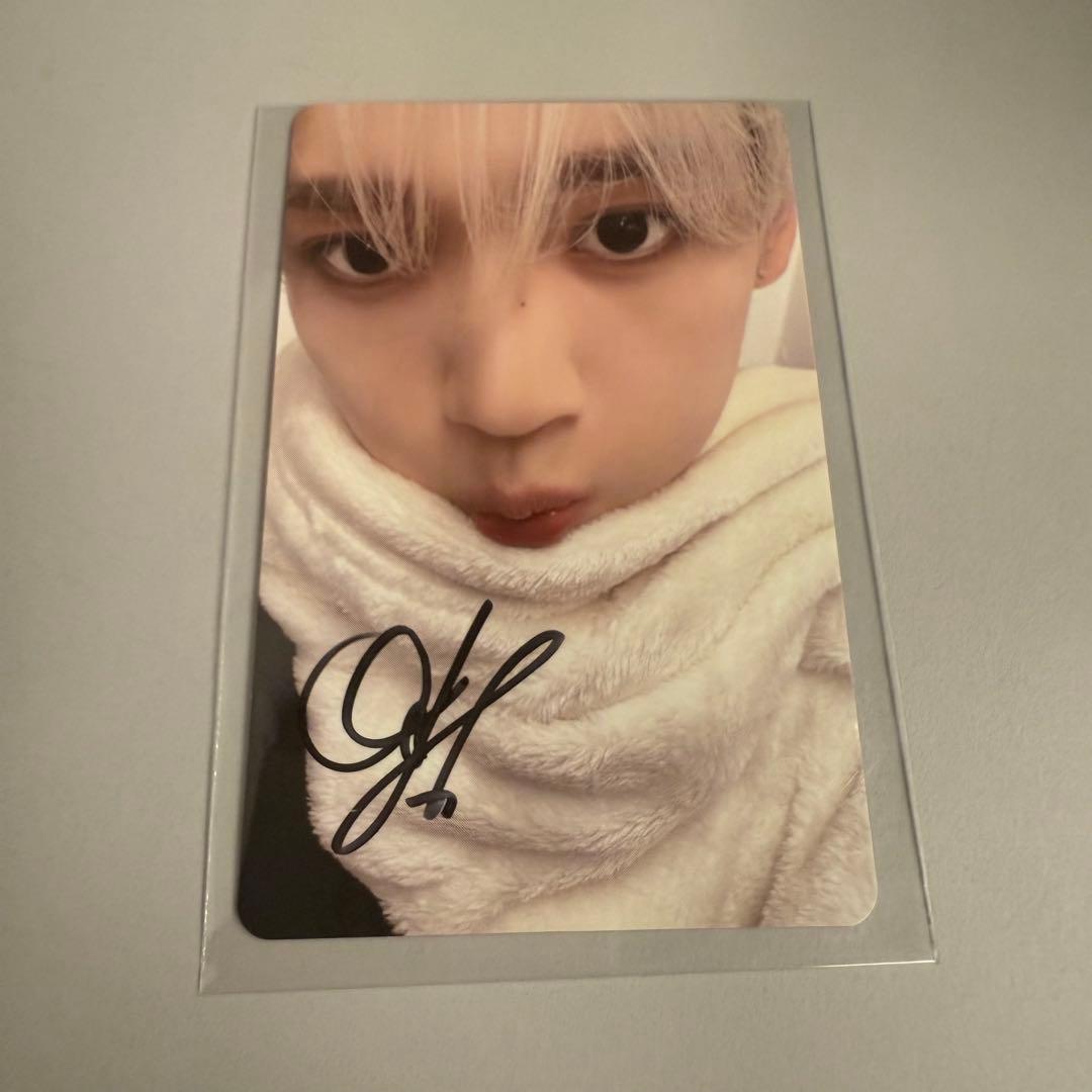 zerobaseone zb1 ユジン　サイン