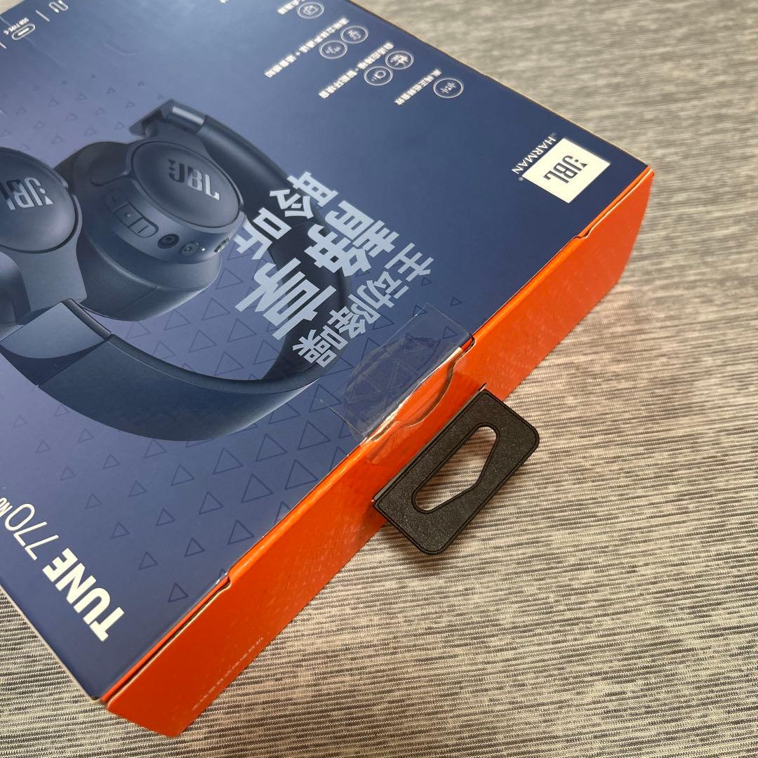 新品　JBL TUNE 770NC ワイヤレスヘッドフォン　ブラック