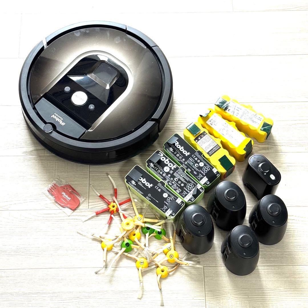 ト*ン様 おまけ大量！ iRobot Roomba ルンバ980 本体のみ ロボ