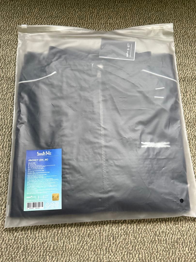 ルセラフィム EASY CRAZY HOT JACKET ジャケット