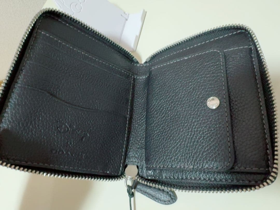 【新品・正規品】ディズニーコラボ商品 コーチ 2つ折り財布