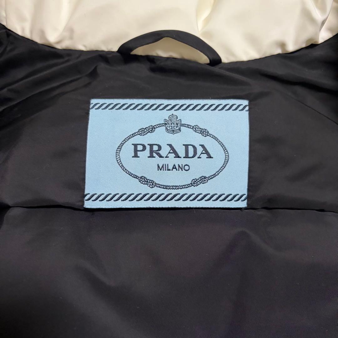 PRADA プラダ ダウンジャケット フード付きショート 29X544 三角ロゴ