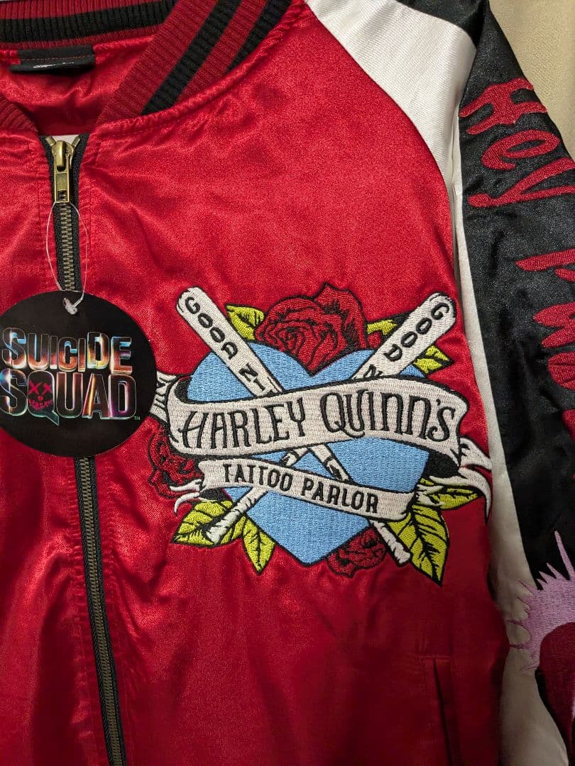 バ*ト様 タグ付き！DC クレイジー ハーレイ・クイン スカジャン ブルゾン