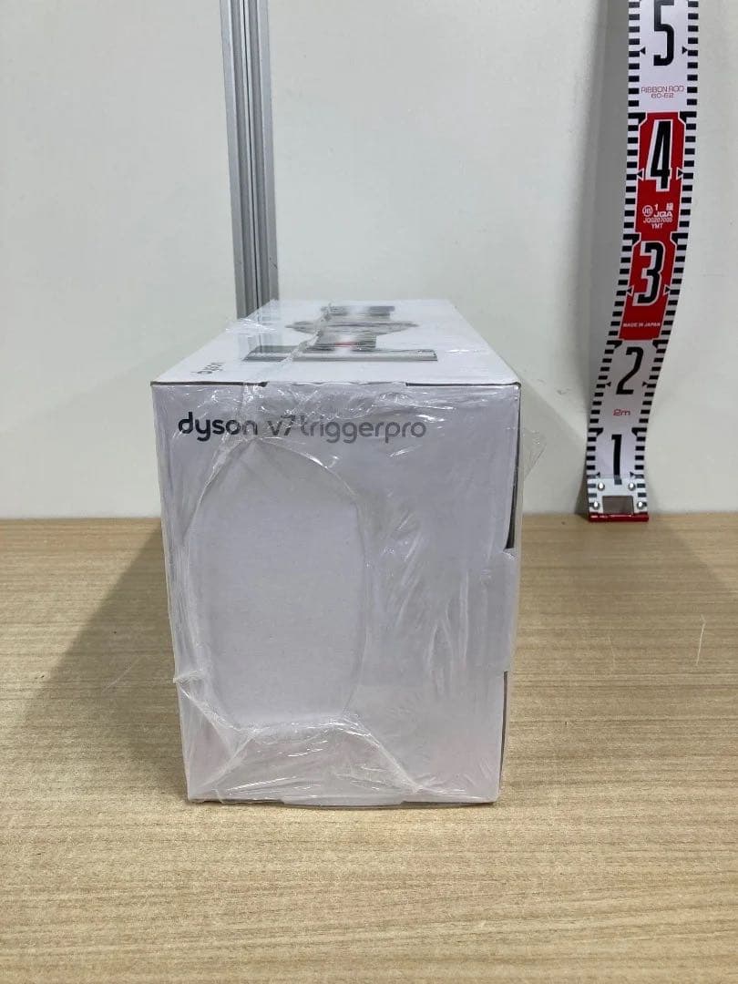 Dyson v7 triggerpro ハンディクリーナー　新品未使用未開封