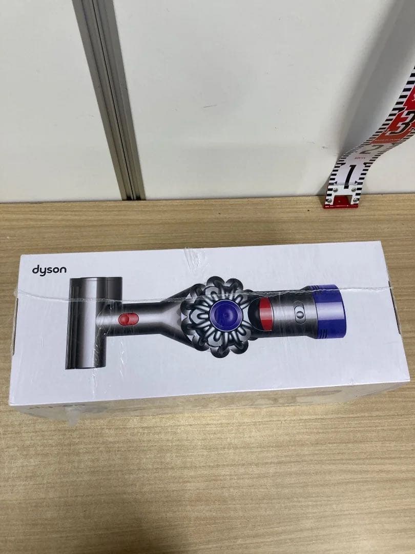 Dyson v7 triggerpro ハンディクリーナー　新品未使用未開封