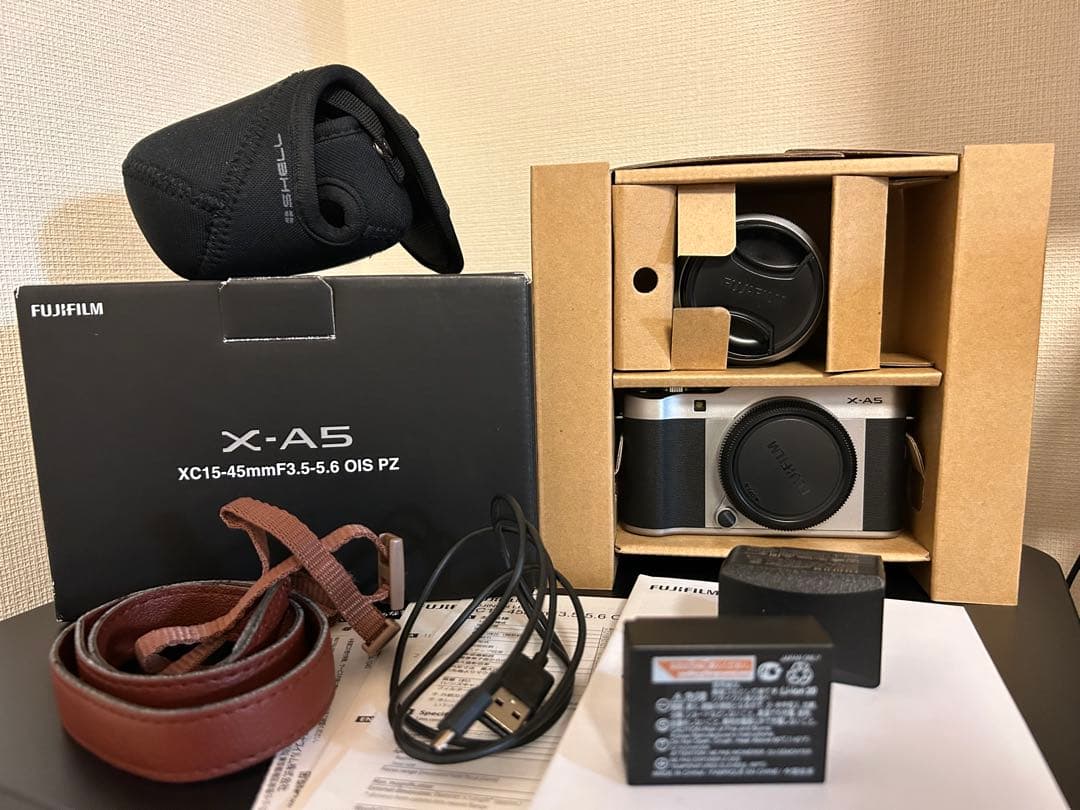 【Haha】FUJIFILM X-A5 ミラーレス一眼カメラ 動作確認済