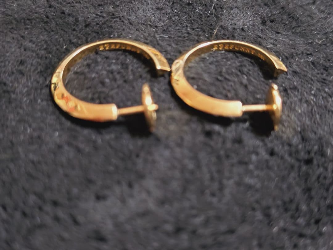 eyefunny ゴールド 金 ピアス フープ 両耳用 750