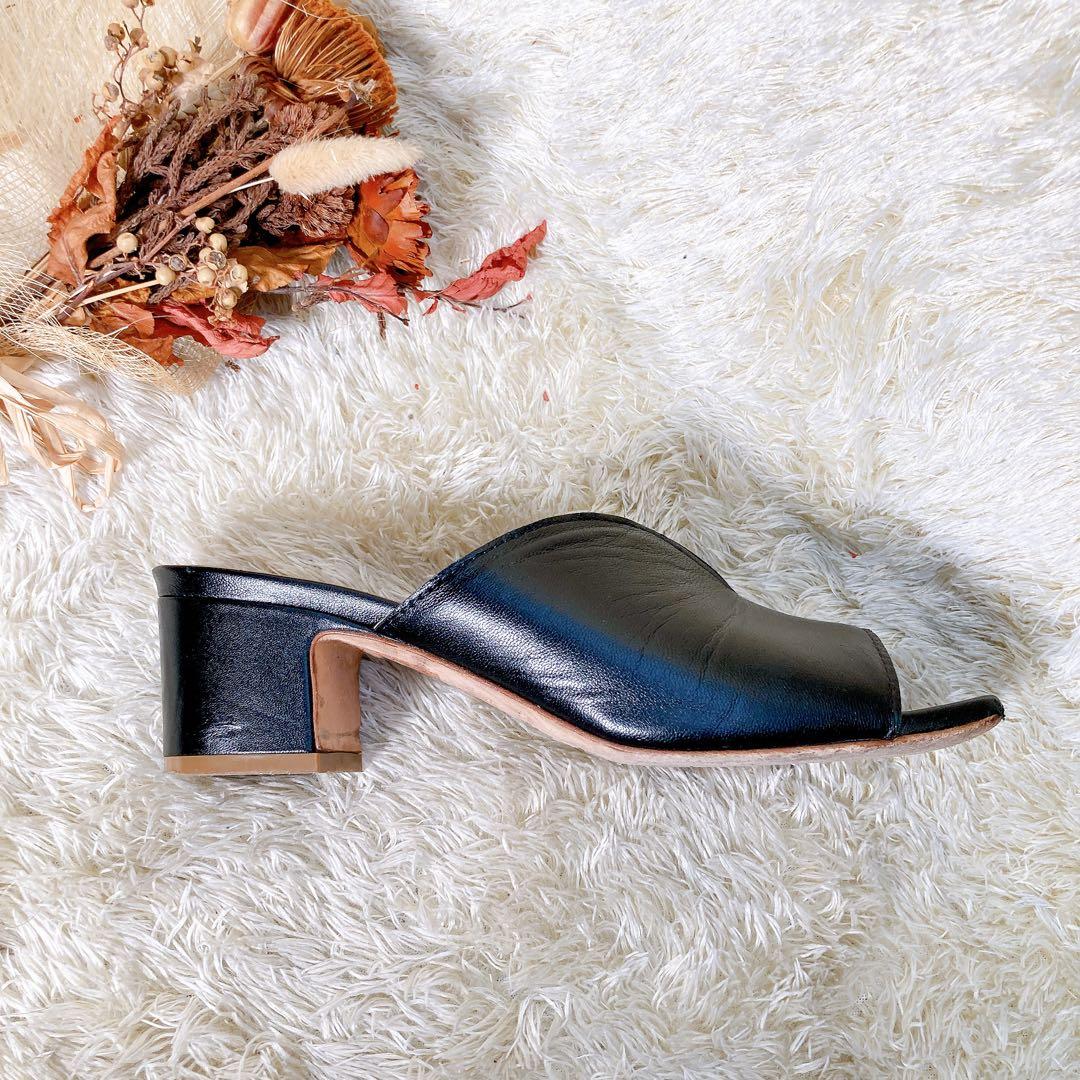 ファビオルスコーニ　レザー　Vカット　ミュール　サンダル　太ヒール　黒　23.5