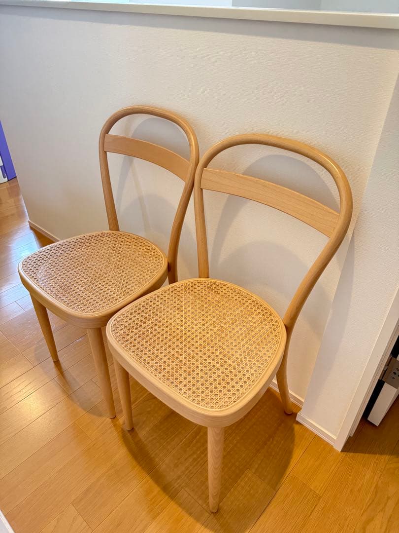 R*様 Thonet 20 ２脚セット