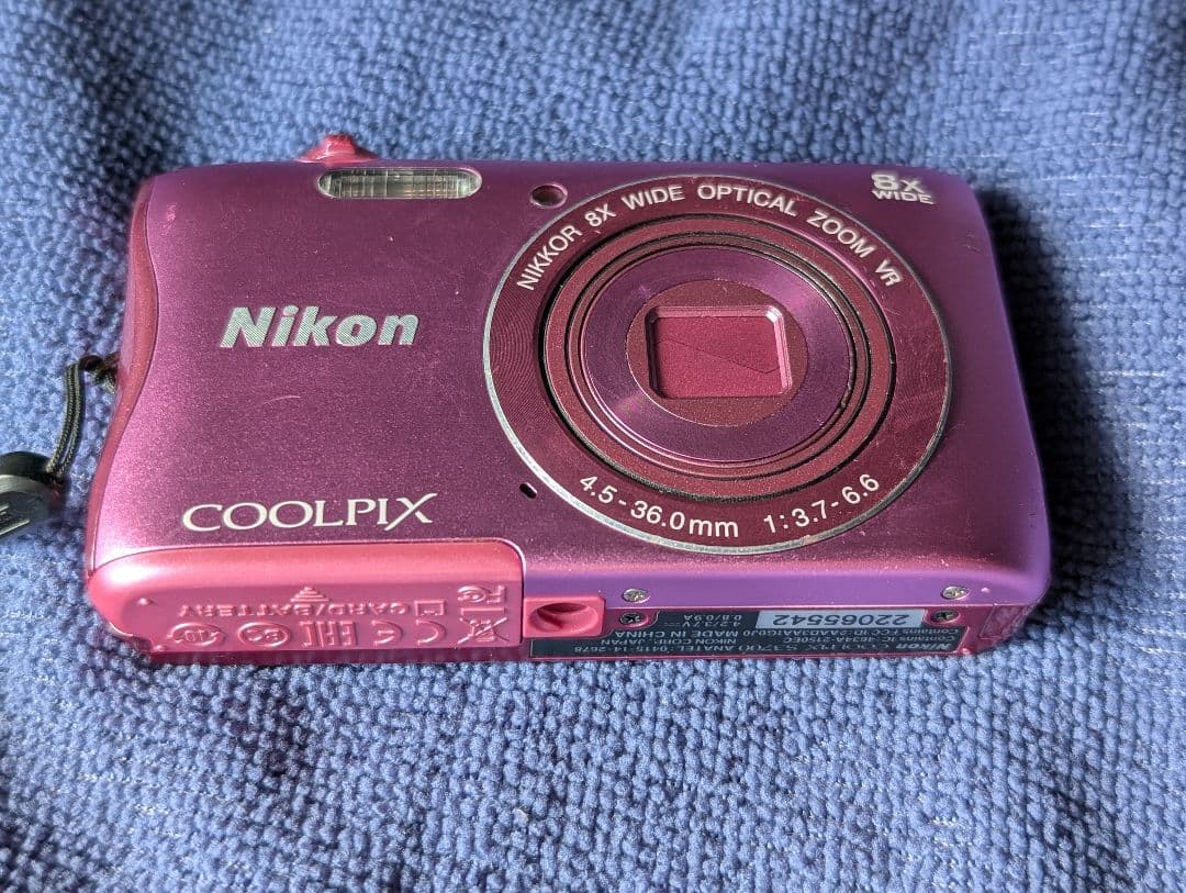 Nikon ニコン COOLPIX S3700 ピンク 動作品 バッテリー付