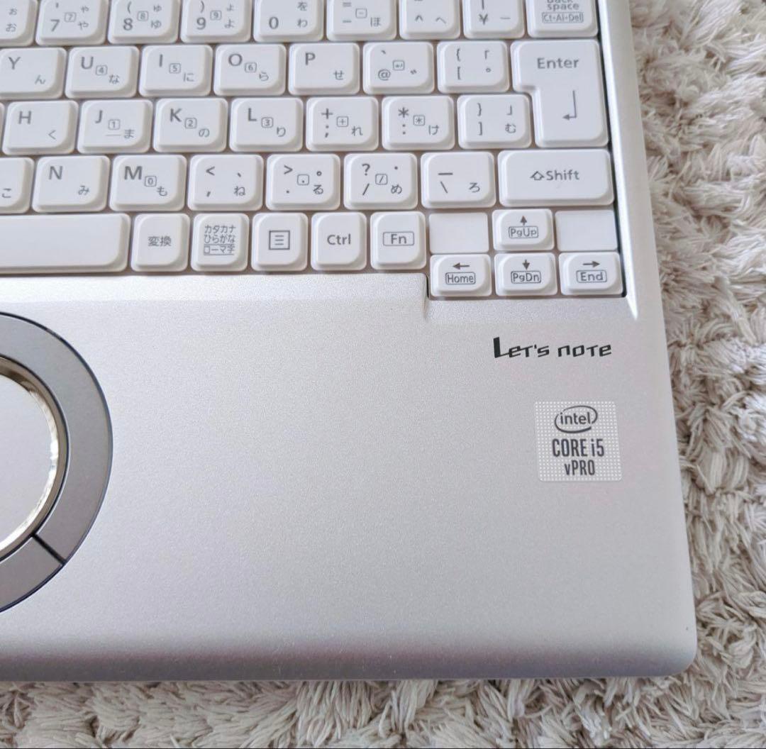 パナソニック　Let's note CF-SV9