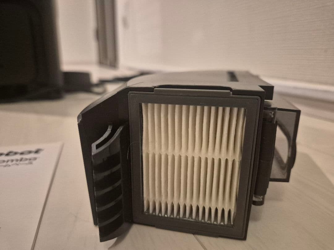 iRobot Roomba i2 ロボット掃除機 本体、クリーンベースセット