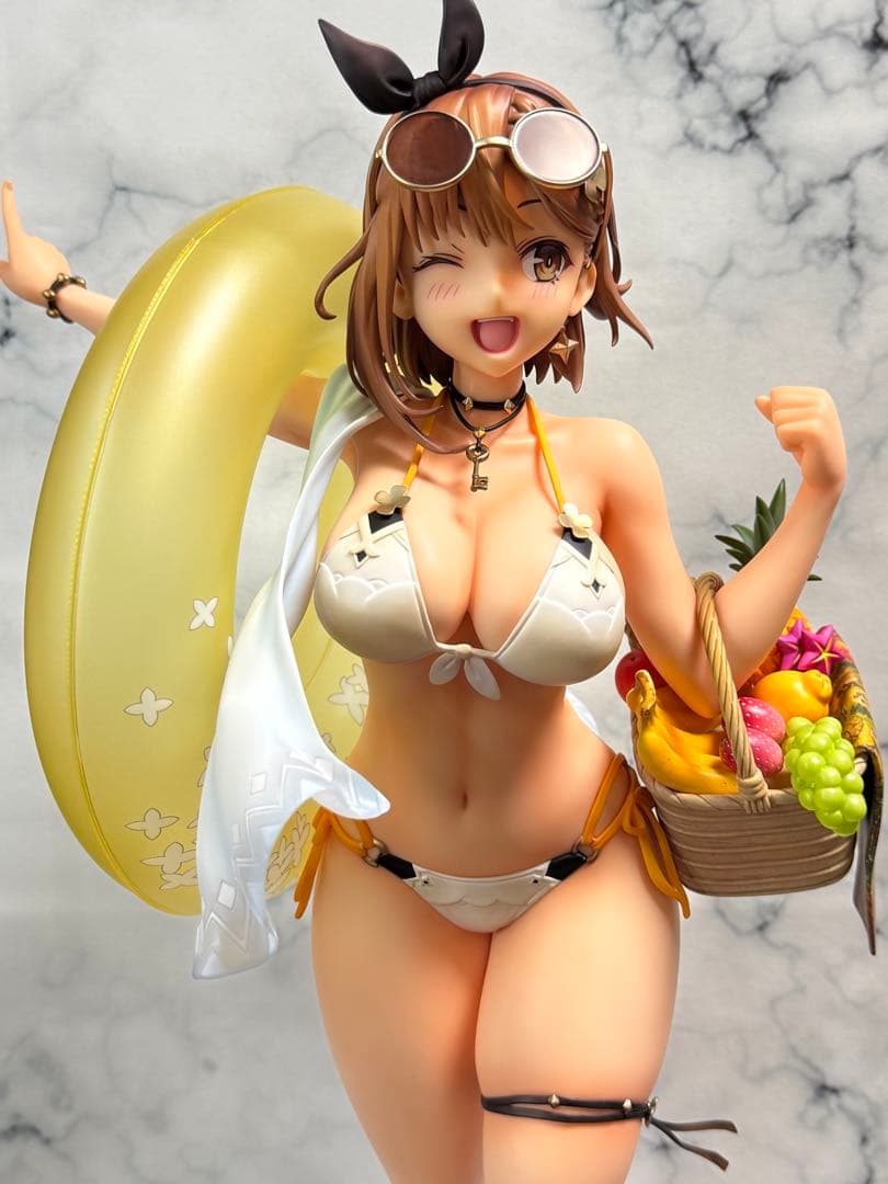 開封品　ライザリン・シュタウト 水着Ver. 1/4 　フィギュア　デザインココ