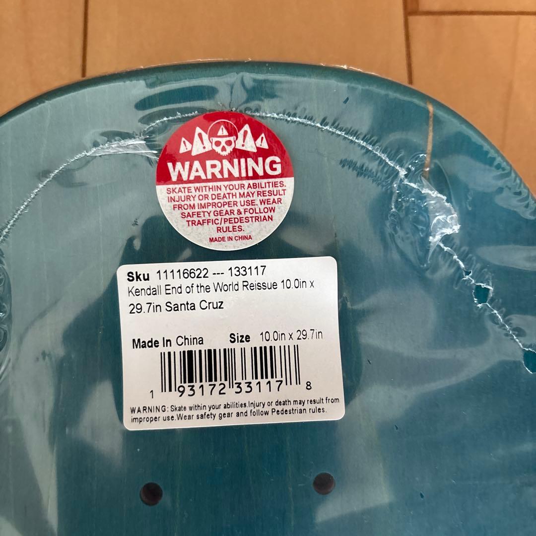 Santa Cruz Kendall reissue 10.0インチ