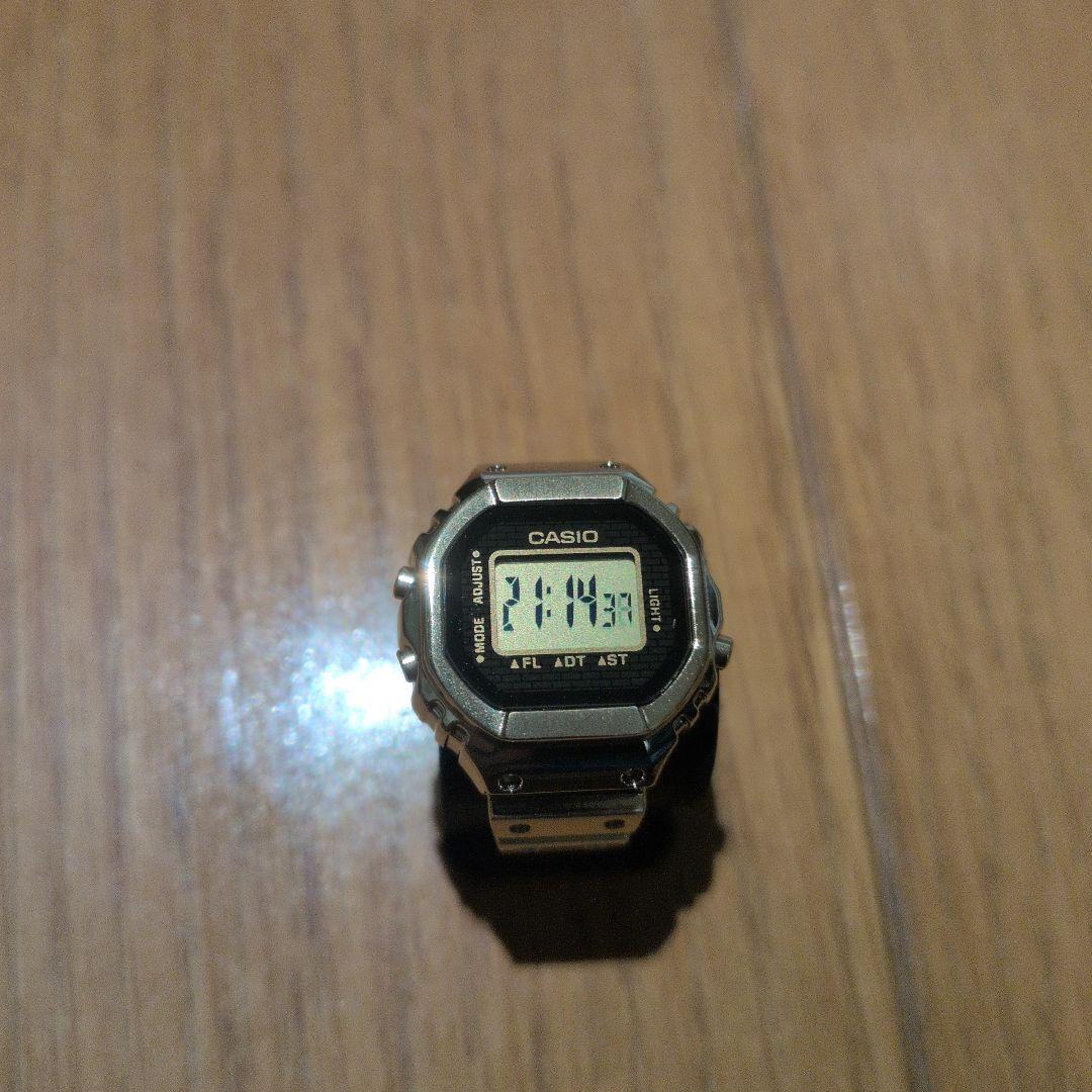 新品未使用　CASIOリングウォッチ CRW-001G-9JR