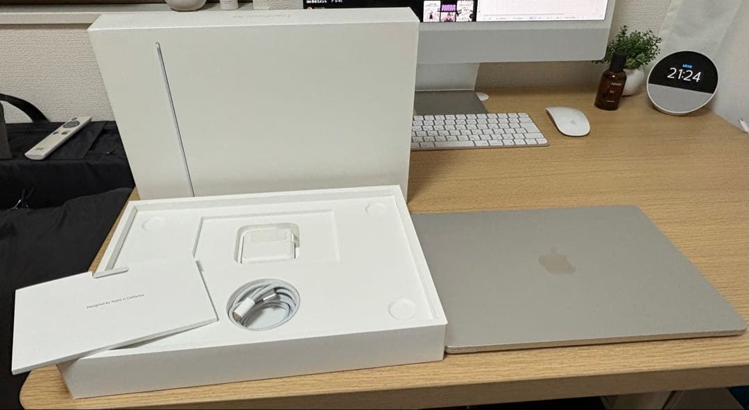 Apple M2 MacBook Airシルバー 本体 箱、備品全部セット