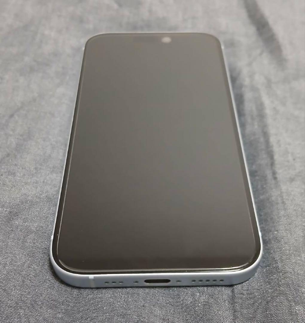Apple iPhone 15 本体 箱付き　美品　依頼で値下げ中