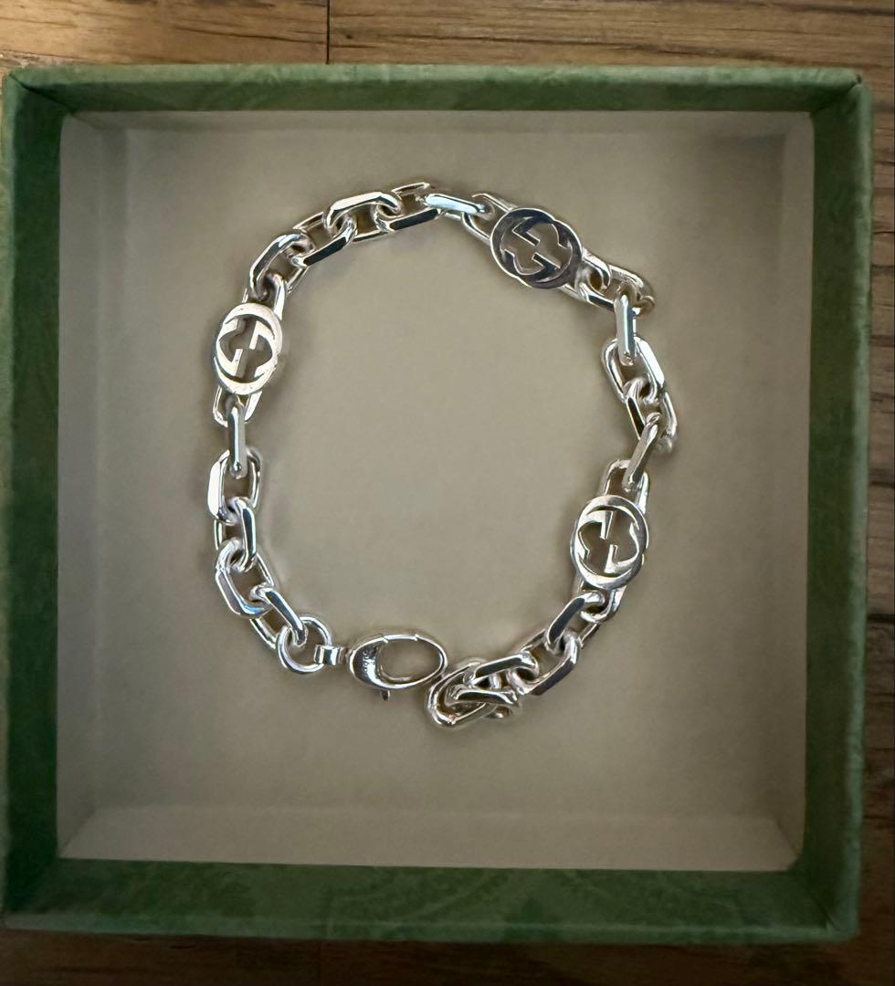 GUCCI シルバーブレスレット値下げ交渉可能