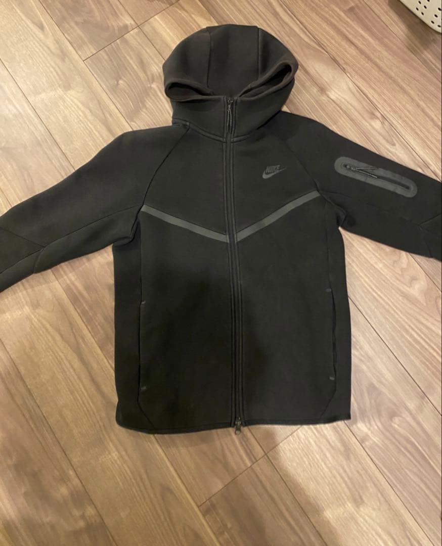 Nike teck fleece black （s）