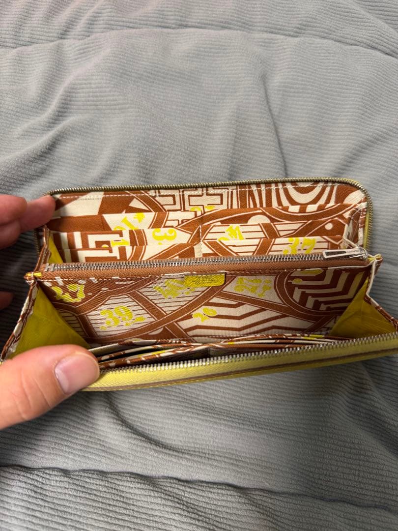 HERMES イエロー 長財布 箱付き