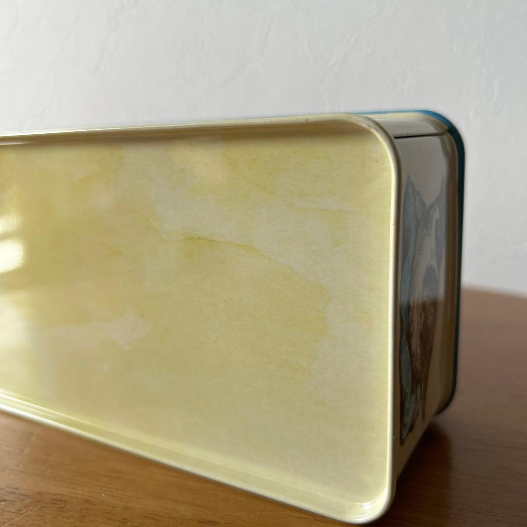 ヒグチユウコさんイラスト ホルベインブリキ缶