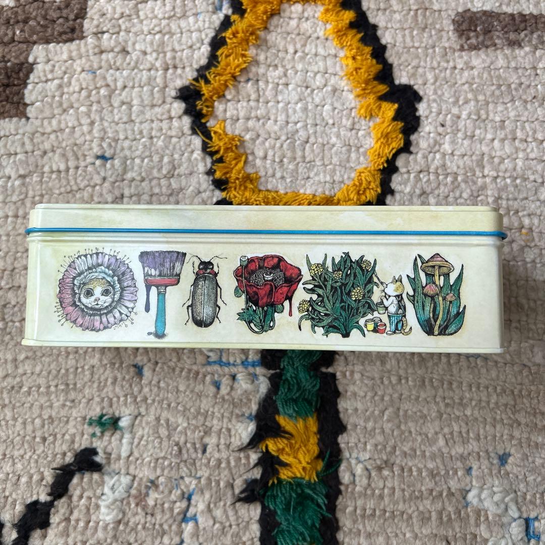 ヒグチユウコさんイラスト ホルベインブリキ缶