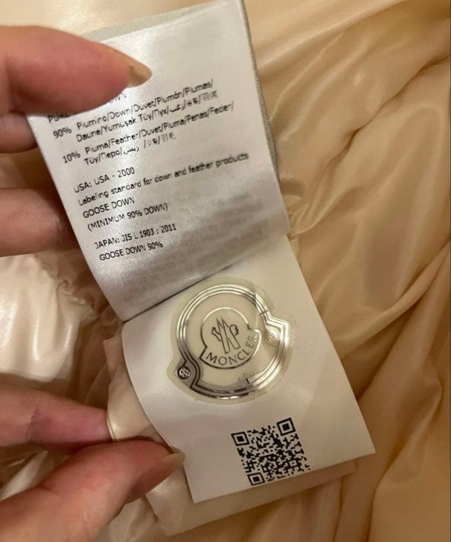 MONCLER ダウンジャケット Sサイズ