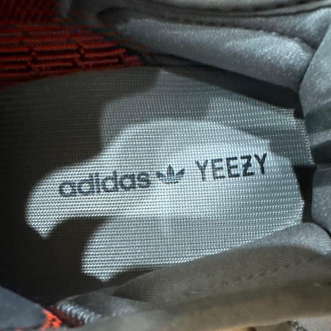 アディダス　イージーブースト