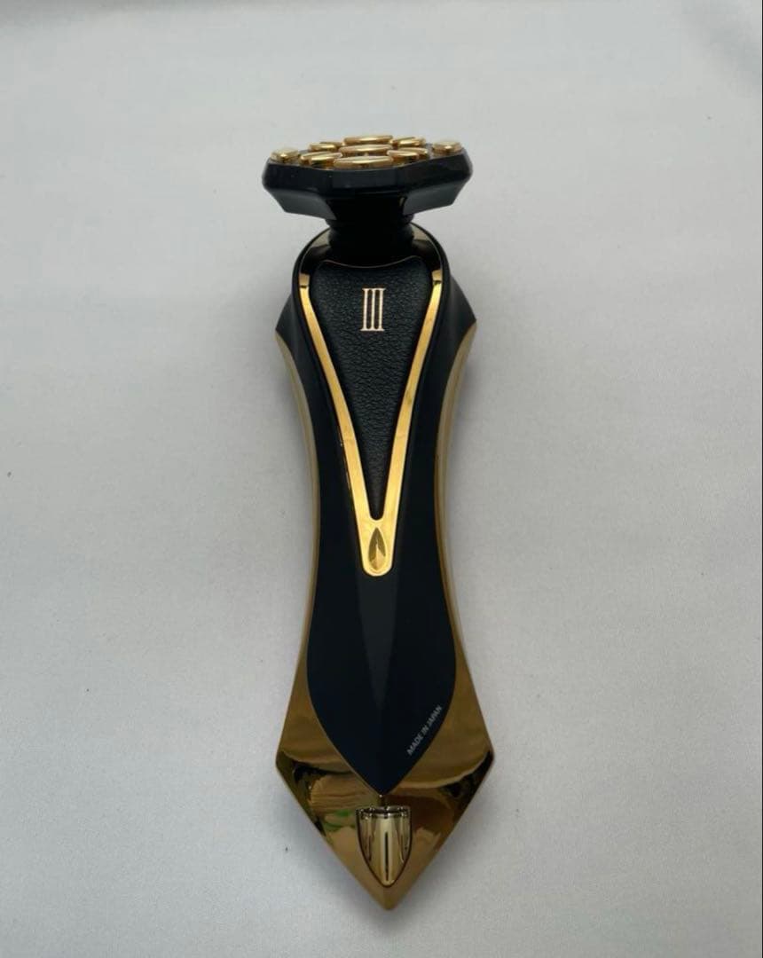 【美品】ARTISTIC&CO. ZeusⅢ -ゼウスⅢ /美顔器/アリーヴォ