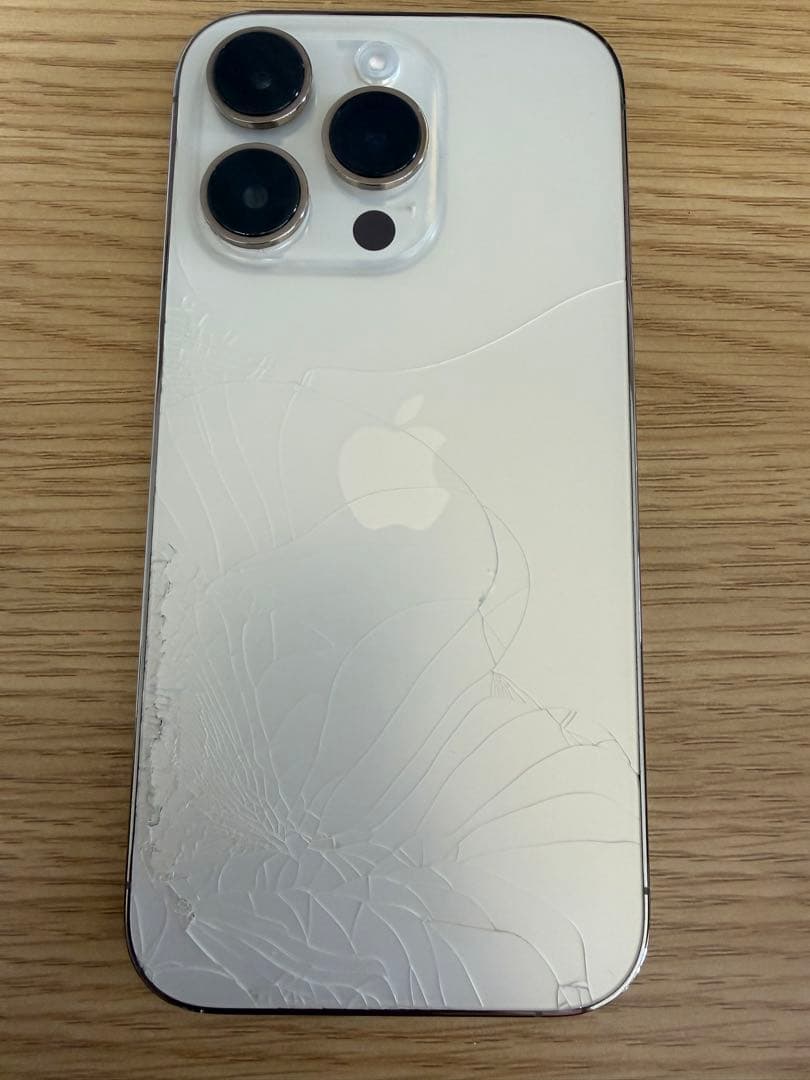 iPhone 14 Pro 512GB ゴールド 背面割れあり