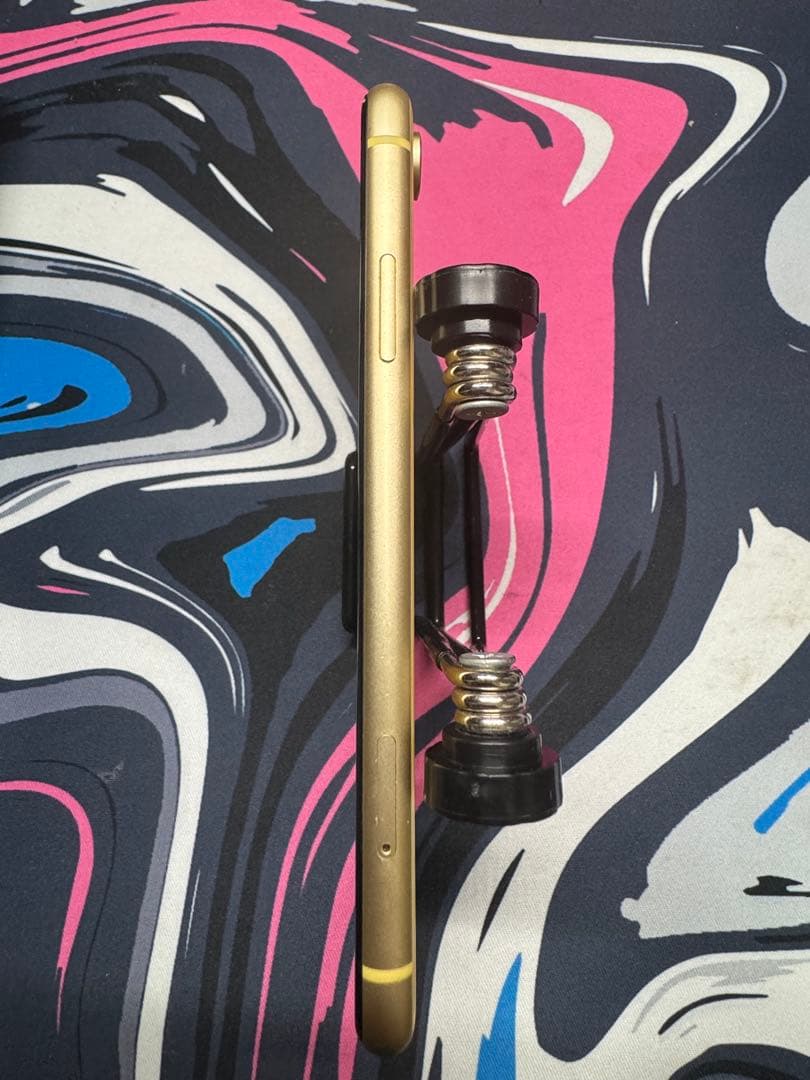 iPhone XR 128GB イエロー SIMフリー 初期化済　フィルム付