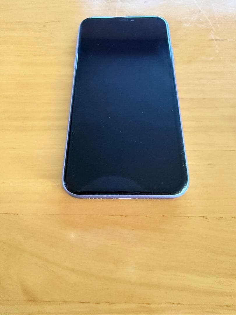 iPhone 11 パープル 64 GB docomo