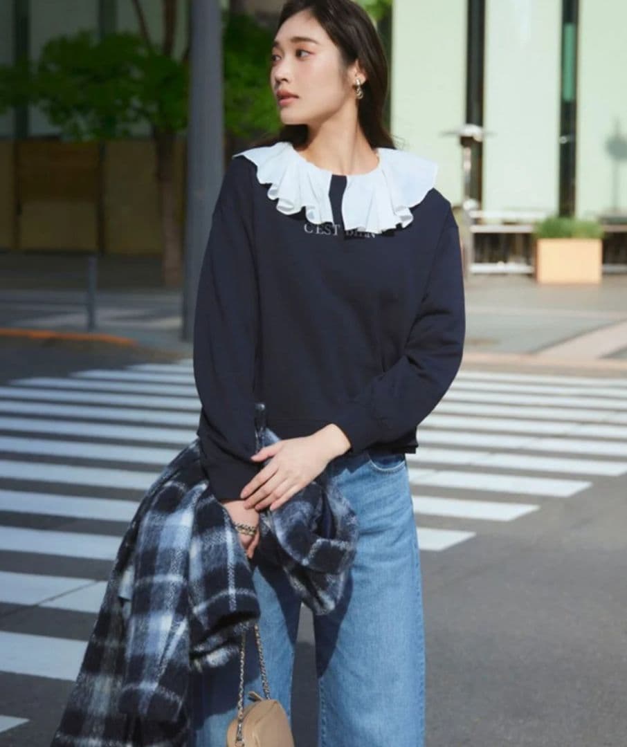 大きいサイズ46＊２３区 完売一部店舗限定＊フリルブラウス＊自由区ICB組曲