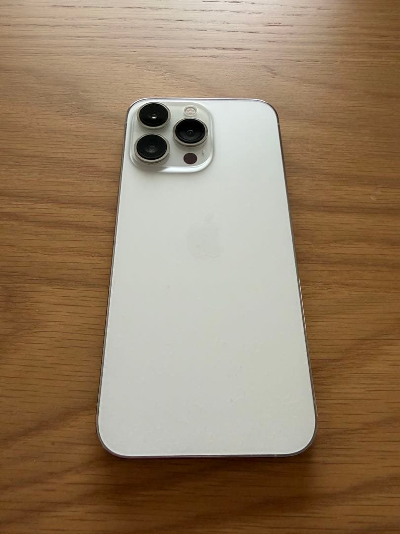 iPhone13pro シルバー 256 GB SIMロックなし