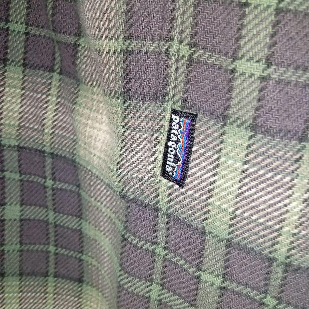 ら*く様 【希少】Patagonia ヘビーネルシャツ F6 ポルトガル製