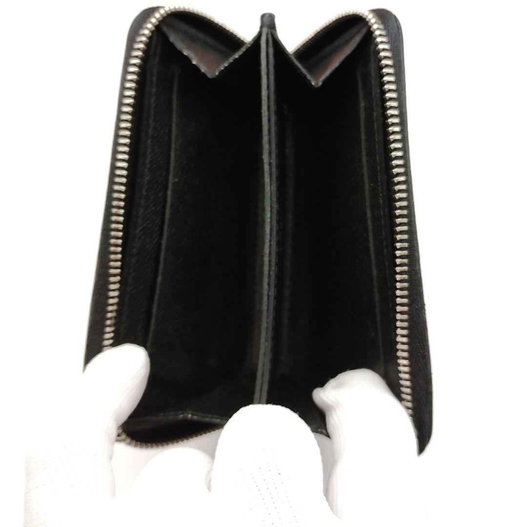 Louis Vuitton　タイガ　 ジッピー・パース