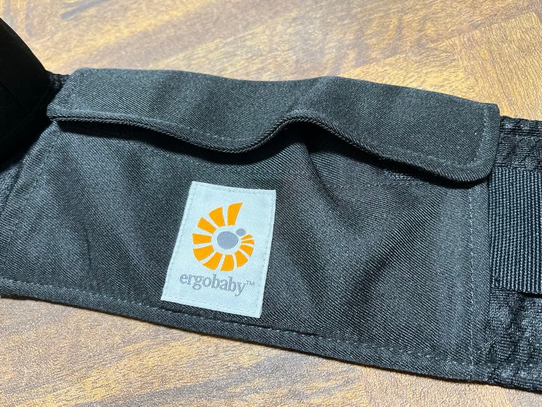 エルゴベビー　アルタ　ヒップシート　オニキスブラック