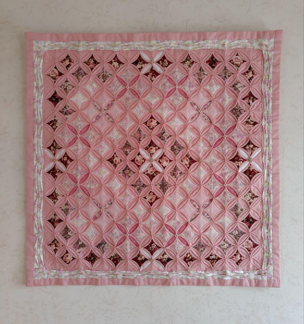 ♡りお♡パッチワーク(カテドラルウインドウ)タペストリー ハンドメイド