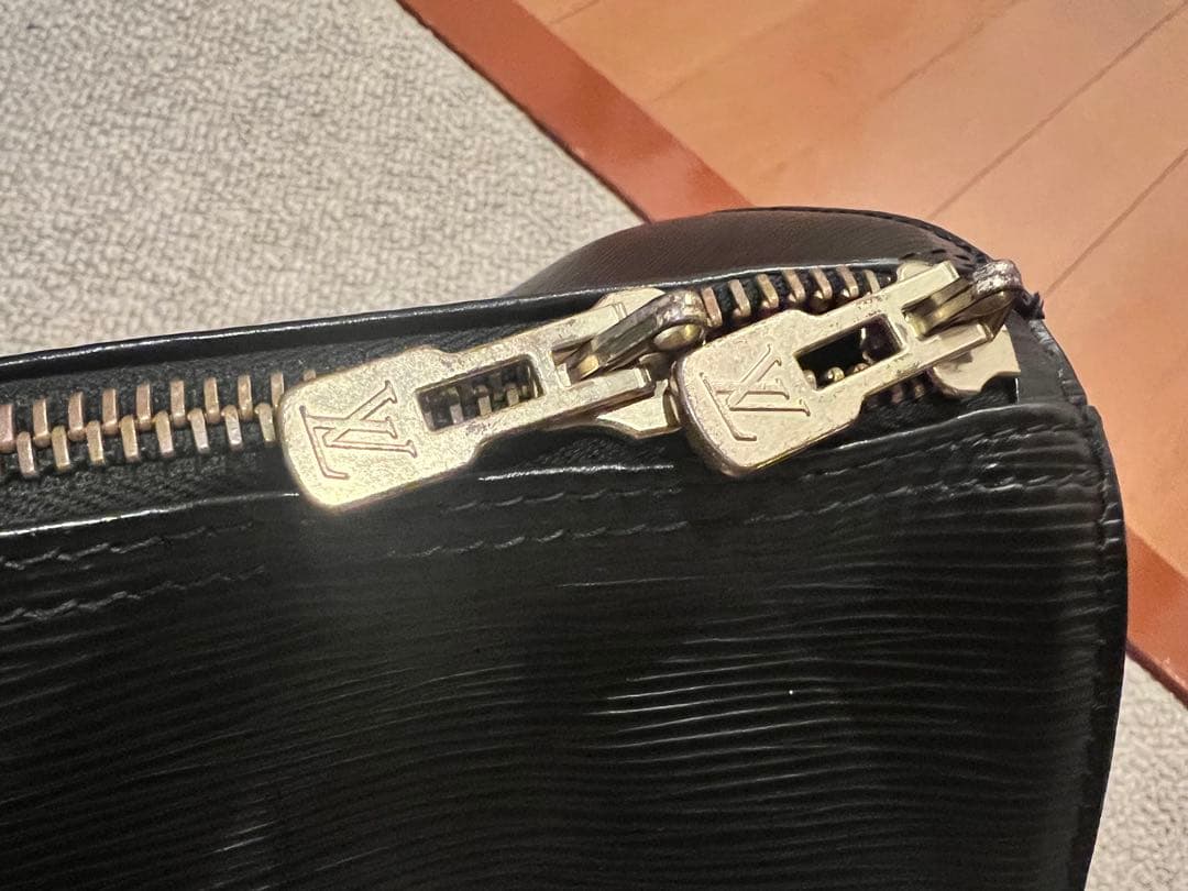 ルイヴィトン　ボストンバッグ